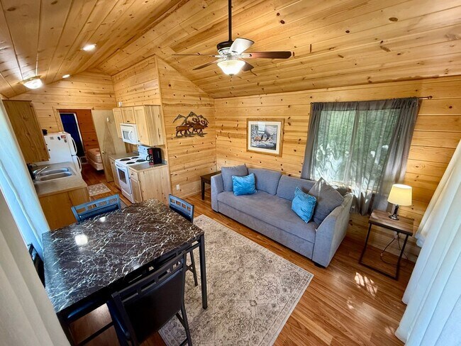 Photo - Short or long-term Furnished Cabin with A MOVE IN SPECIAL!