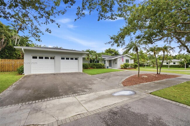 Photo - 15845 SW 87th Ave