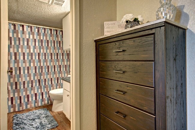 Photo - Sawmill Apartments