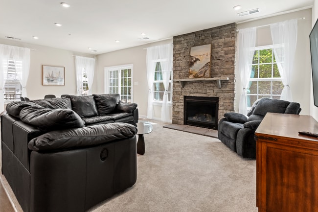 Photo - 12104 Landings Blvd