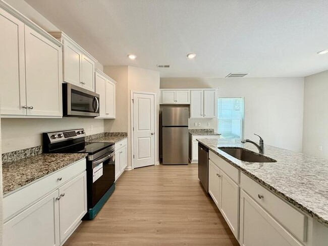 Photo - 6200 Lowe Ln