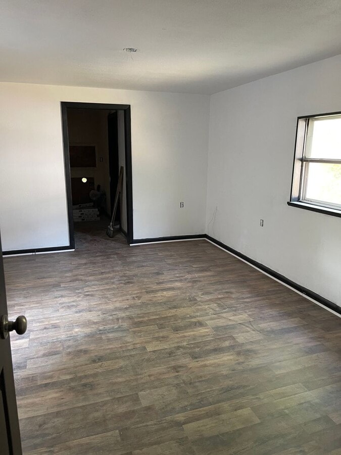 Photo - 3 Bedroom Home with office for rent!