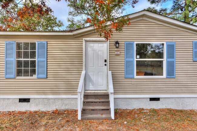 Photo - 1261 Lone Oak Ct