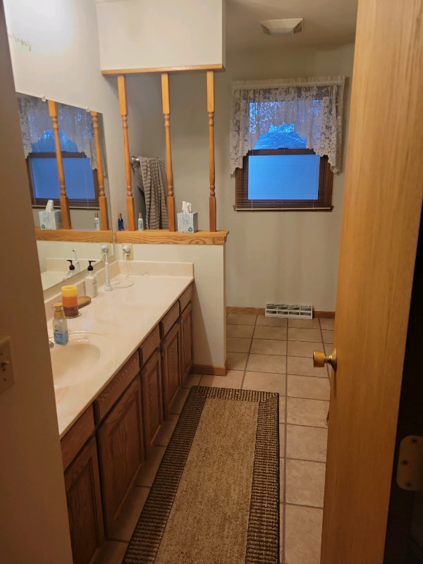 Photo - 1713 Clover Ln