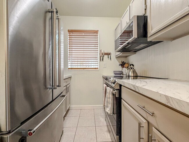 Photo - 2 bed/2.5 bath Townhome with Bonus Loft Space in North Seattle, $2,800/mo.