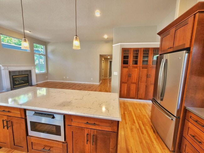 Photo - Beautiful 5 Bed 2.75 Bath Home in Fairwood, Renton