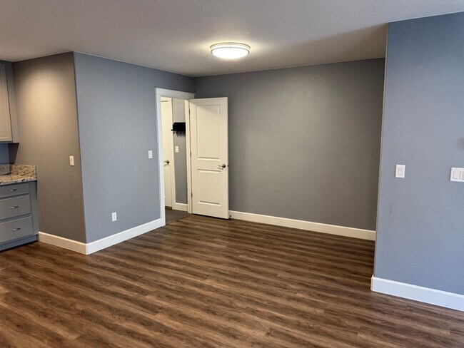 Photo - 741 Selina Ln Unit #1