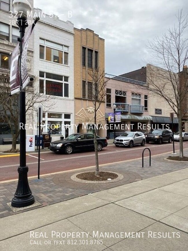 Building Photo - 327 Main St Unit B