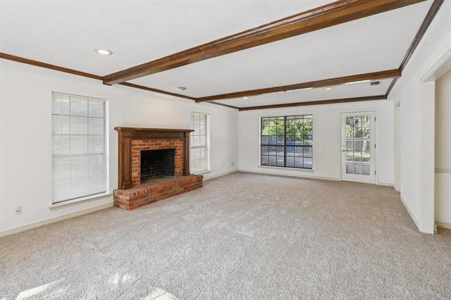 Photo - 6928 Walling Ln