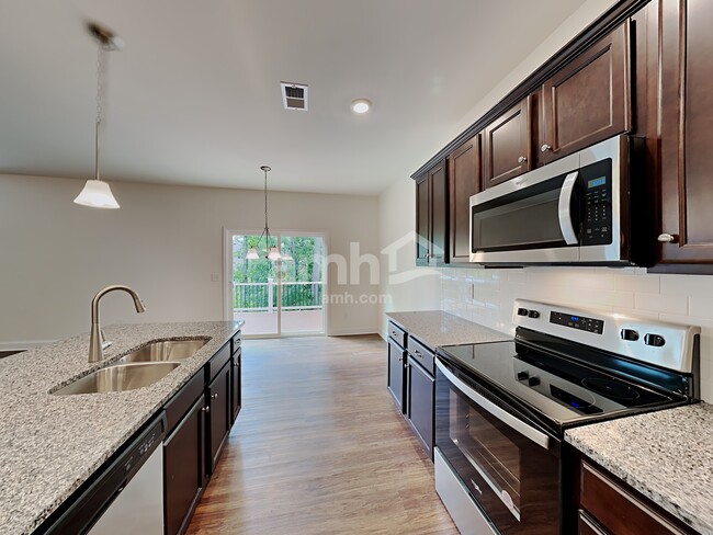 Photo - 5075 Hudson Vly Dr
