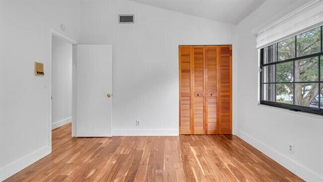Photo - 12003 Flicker Way