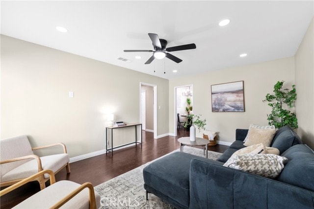 Photo - 232 Olive Pl