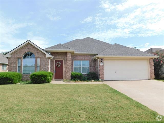 Building Photo - 5800 Creekway Dr Rental