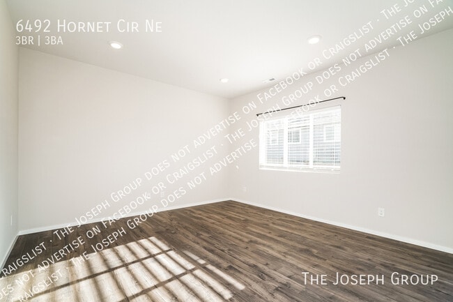 Photo - 6492 Hornet Cir NE