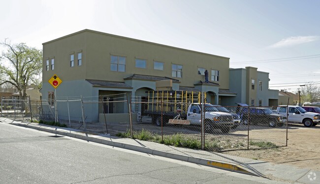 Ten Ten Townhomes - Ten Ten Townhomes