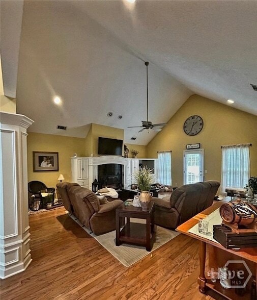 Photo - 111 Meadowlark Cir