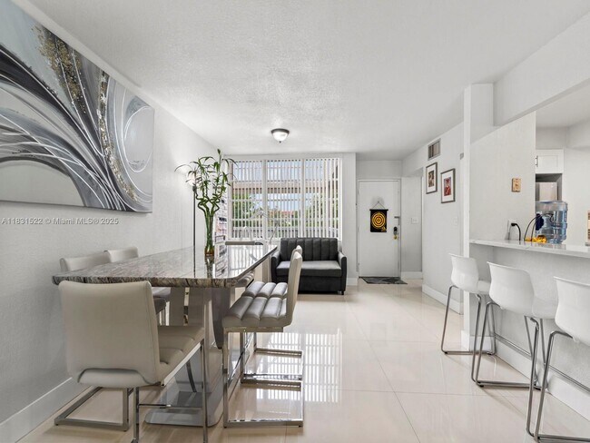 Building Photo - 7021 Environ Blvd Unit 320 Rental