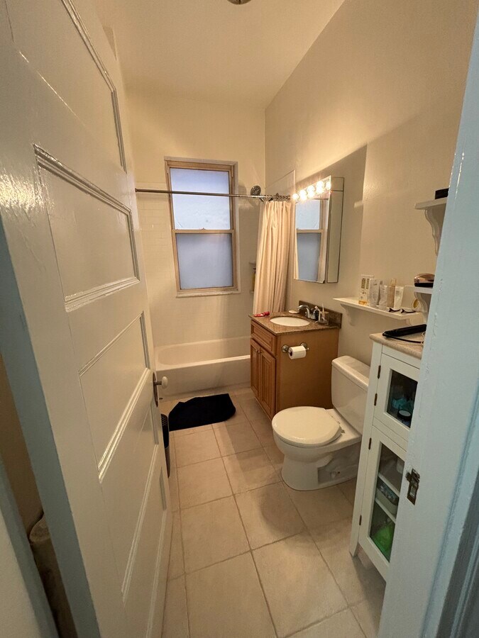 Photo - 24 Peterborough St Unit 8