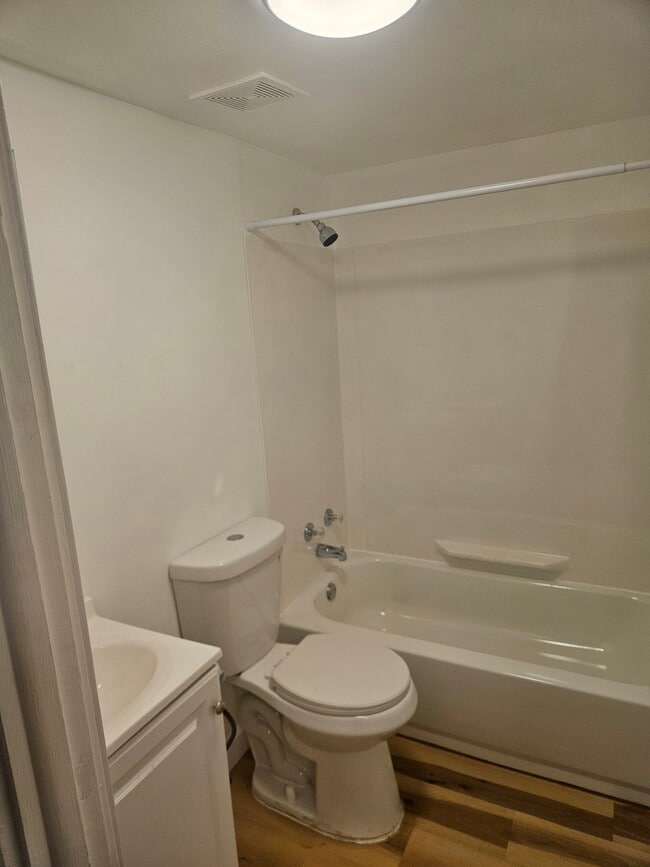 Photo - 1216 Vine St Unit 1