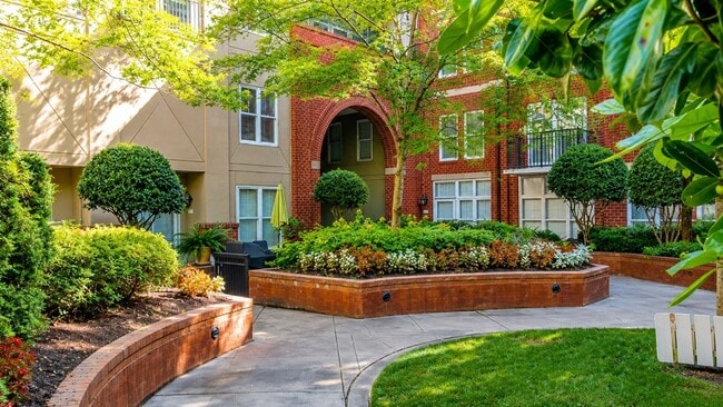 Photo - Dilworth Townhome-Style Condo | 2BR/2.5BA | Private Entrance | Walk to South End, Harris Teeter, ...