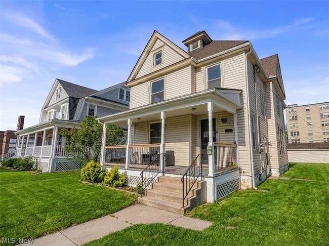 Photo - 1026 W Fourth St Unit 2/UP