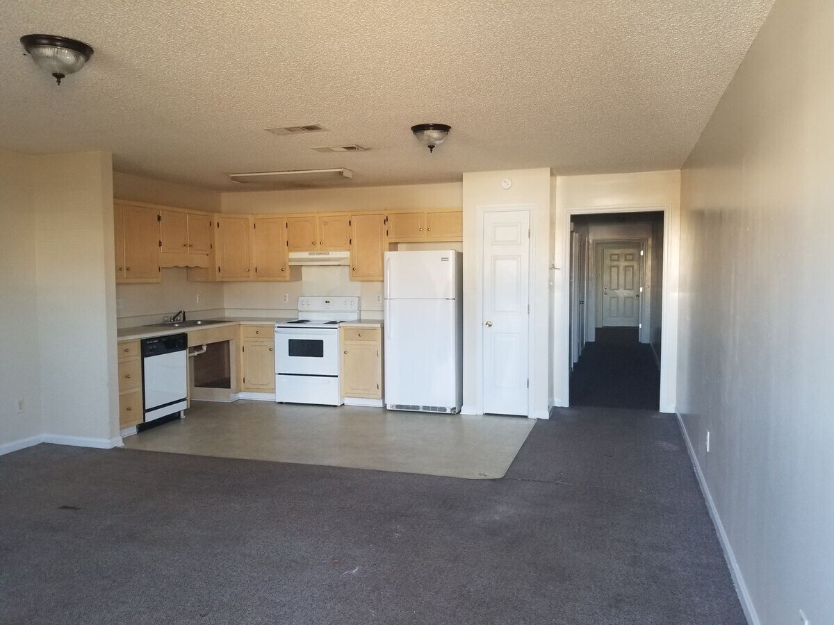 Photo - 900 18th Ave