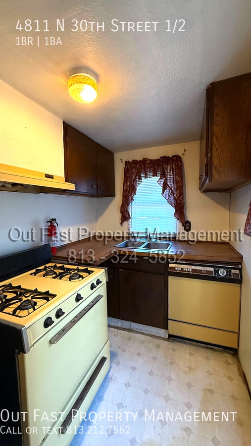 Photo - 4811 N 30th St