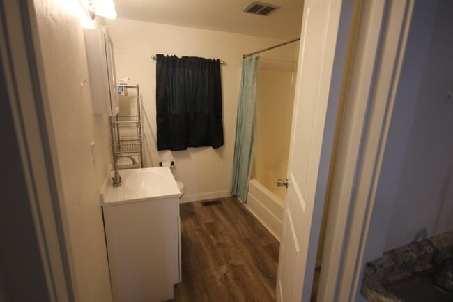 Photo - 1505 5th Ave W Unidad 1