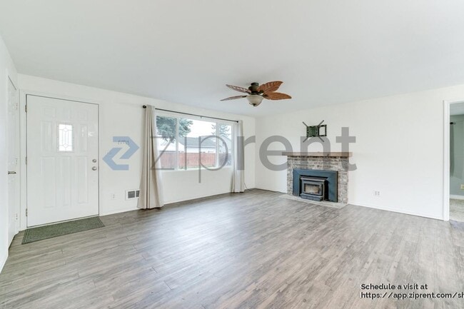 Photo - 9516 Holly Dr