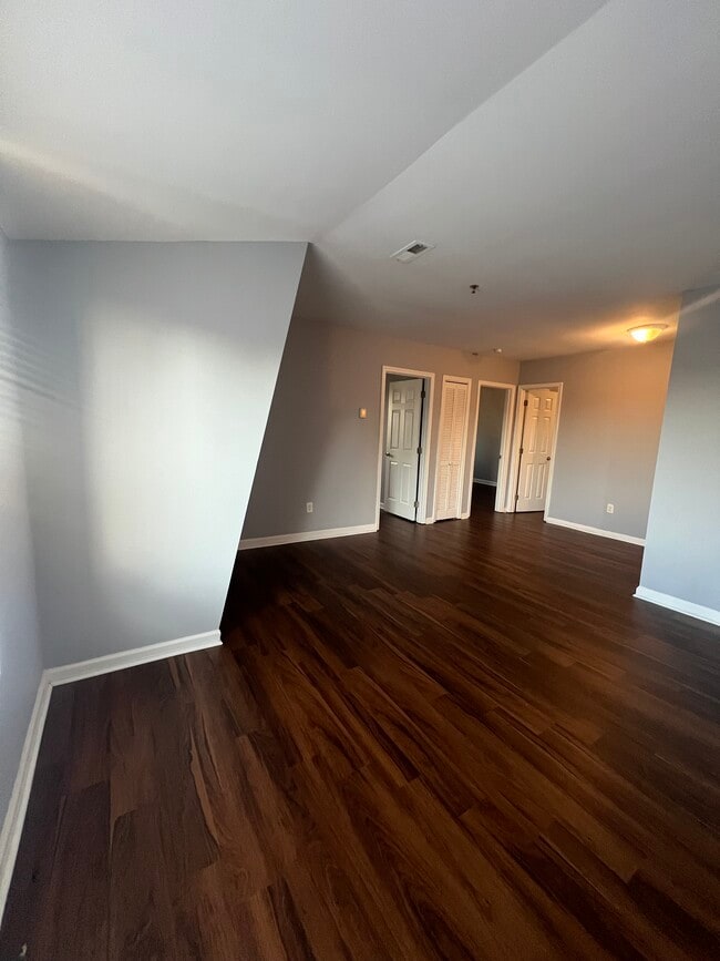 Photo - 517 W Market St Unit 517-K