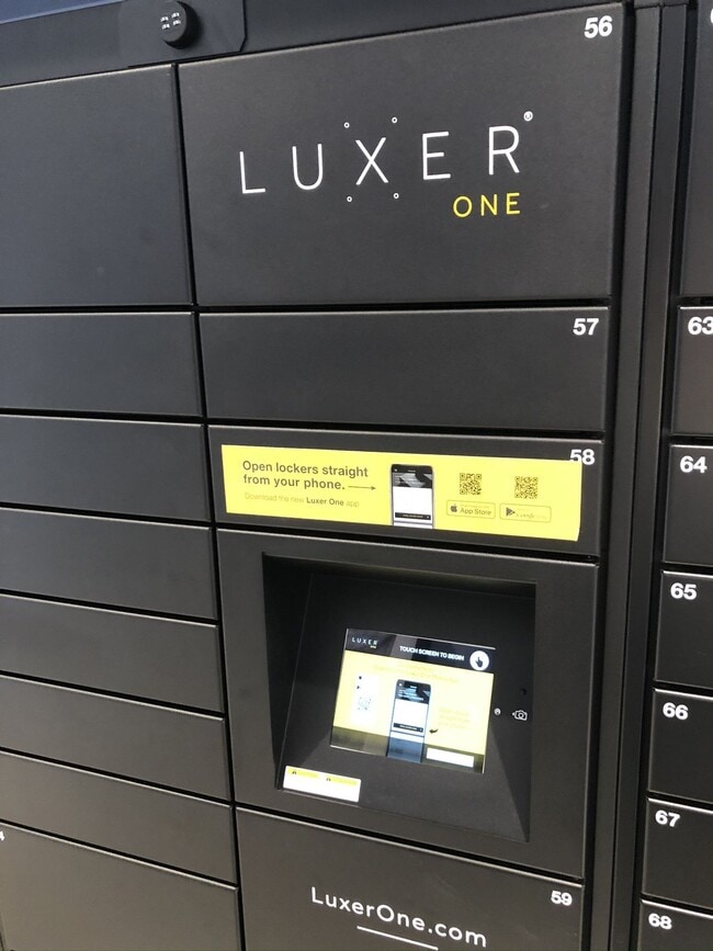 Atlantico at Aquabella Apartments For Rent in Hialeah, FL