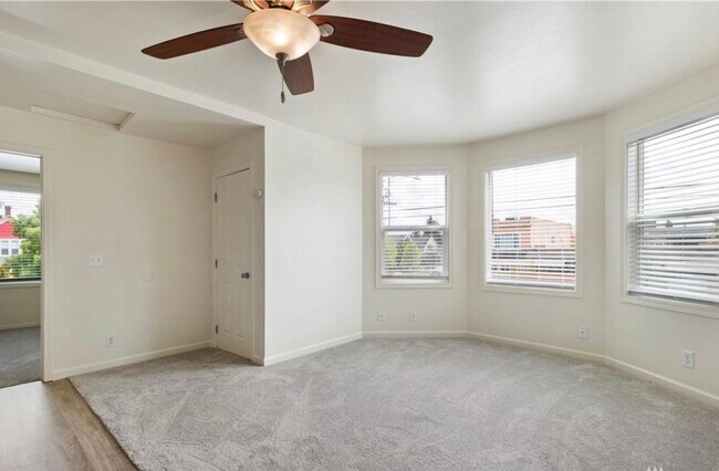 Photo - 2156 S M St Unit B