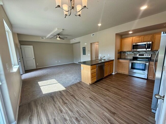 Photo - ***2 WEEKS FREE***West Greeley Spacious Townhome With New Carpet! Unit 3711