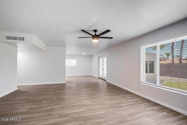 Photo - 8519 E Sheridan St