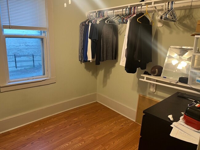 Photo - 1741 N Franklin Pl Unit 1