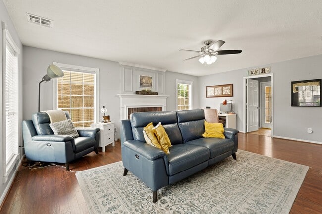 Building Photo - 10503 Minturn Ln