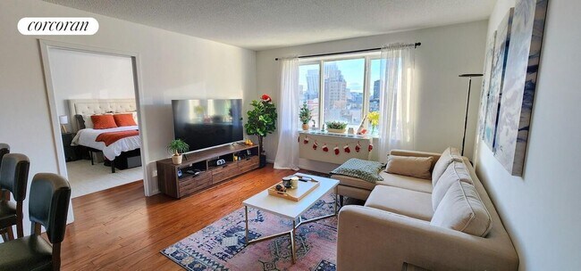 Photo - 225 Eighth Avenue 11B