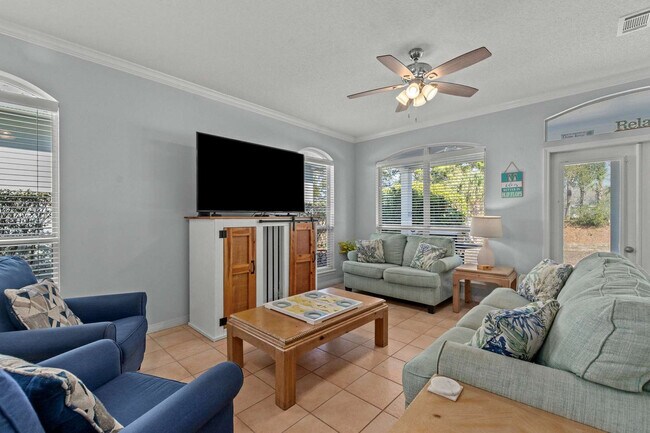 28 Aquamarine Cove Unit SI ID1285923P
