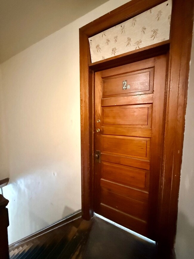 Photo - 626 W Lemon St Unit 2r