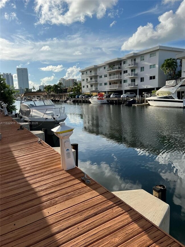 Photo - 3716 NE 168th St Unit 303