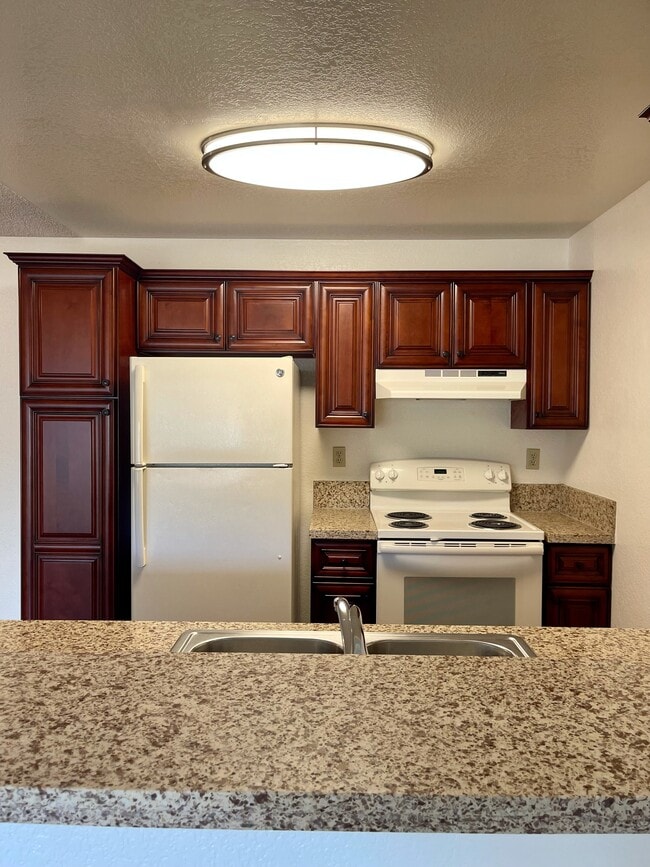 Photo - Camino Colony