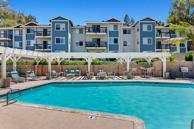 The Avenue at Carlsbad