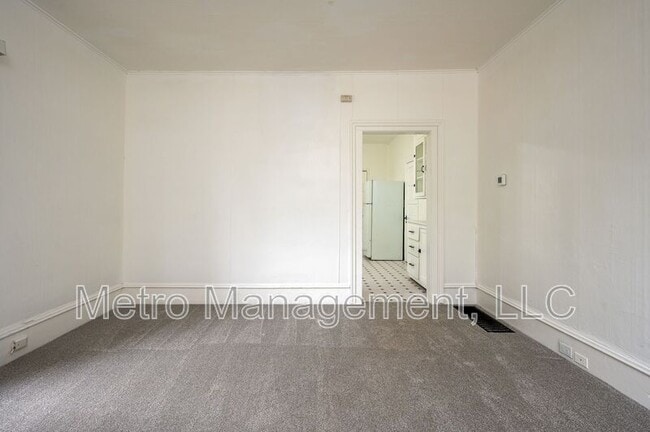 Photo - 6824 SE Long St
