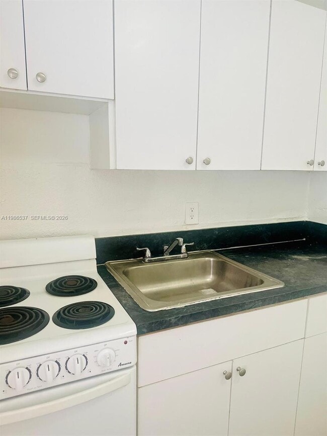 Photo - 1801 NW 54th St Unit 1