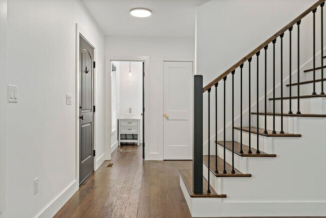 Photo - 188 Wolf Neck Rd