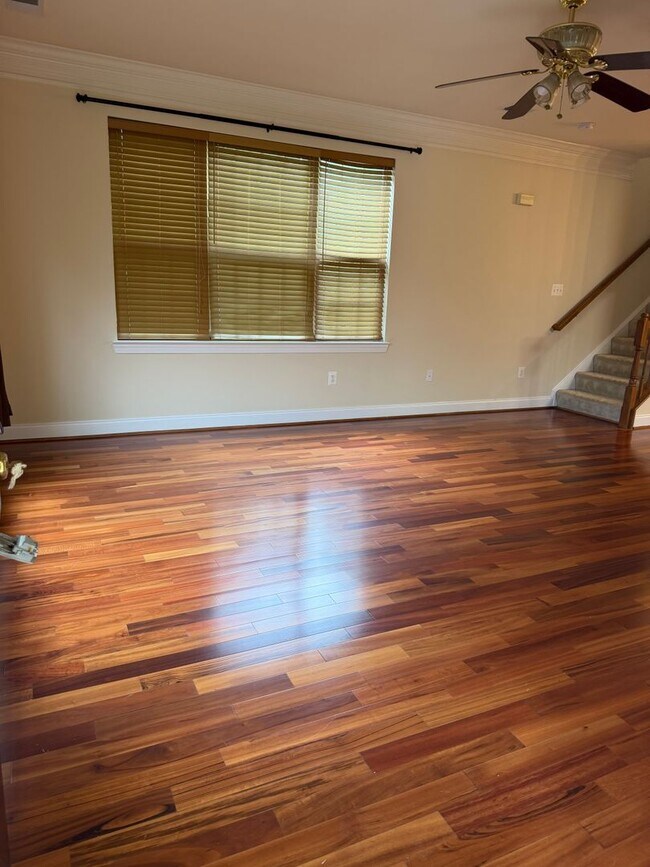 Photo - 908 Orchard Ridge Dr