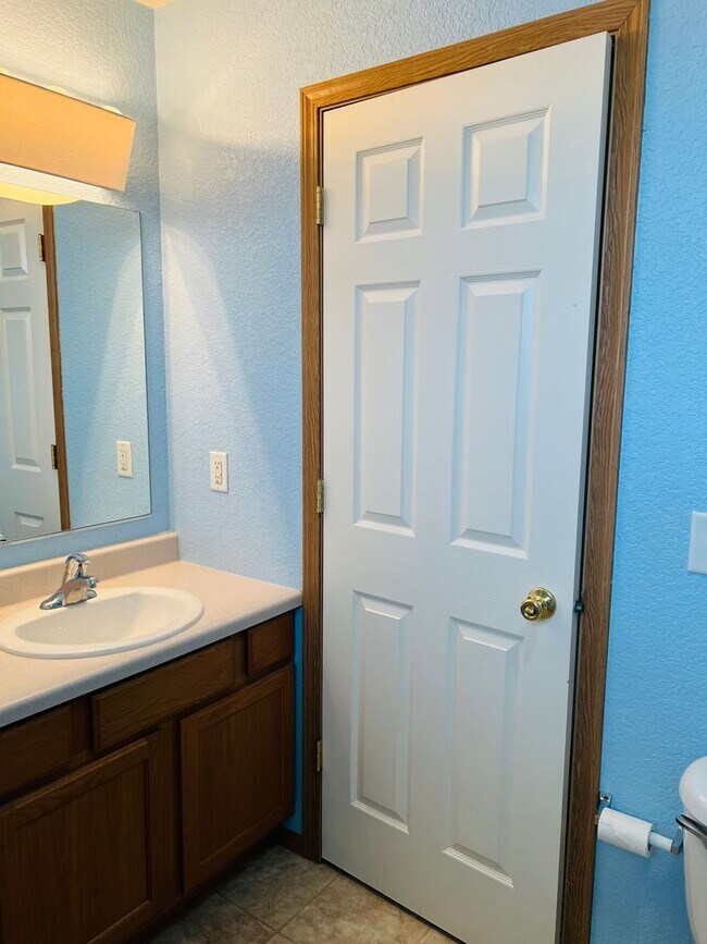 Photo - 3 Bed - 2 Bath - Fenced Yard