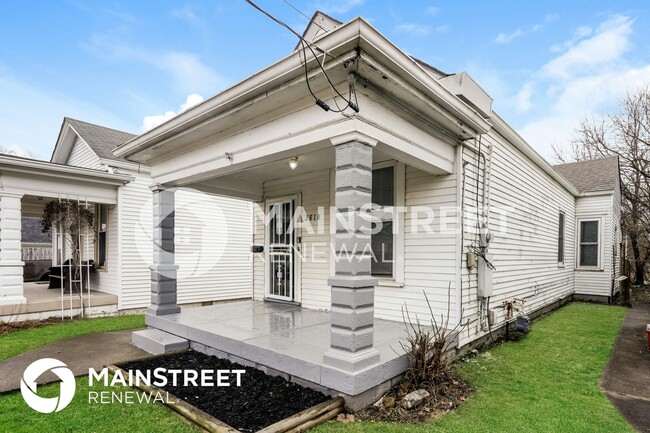 Photo - 3618 Bank St