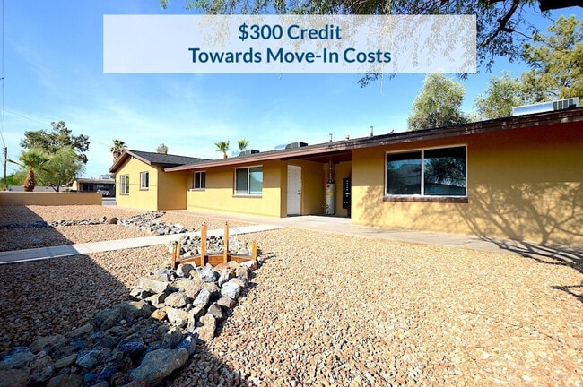 Building Photo - 1119 N 35th St Unit 6