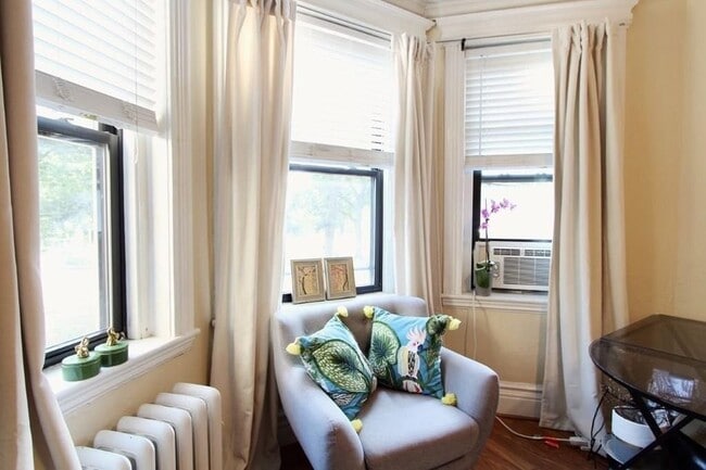 Photo - 64 Charlesgate E Unit 64